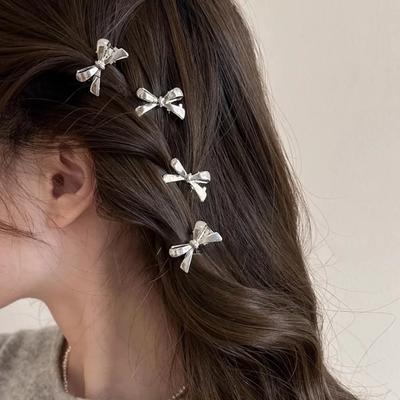 Weiblicher Seitenohrclip Süßes und Cooles Mädchen Pony Haarnadeln und Haaraccessoires 4-teiliges Set Frauen Neue Goldene Schleife Mini-Haarnadeln
