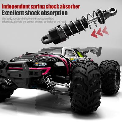 RC Araba 2.4Ghz 70KM/H Yüksek Hızlı 1/16 Off Road RC Kamyon Fırçasız Motor LED Işık 4WD Araç
