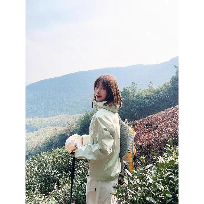 Couple Windbreaker Jacket Women Korean Style Retro Outdoor Hiking Hooded Coat Loose Spring Autumn Fashion