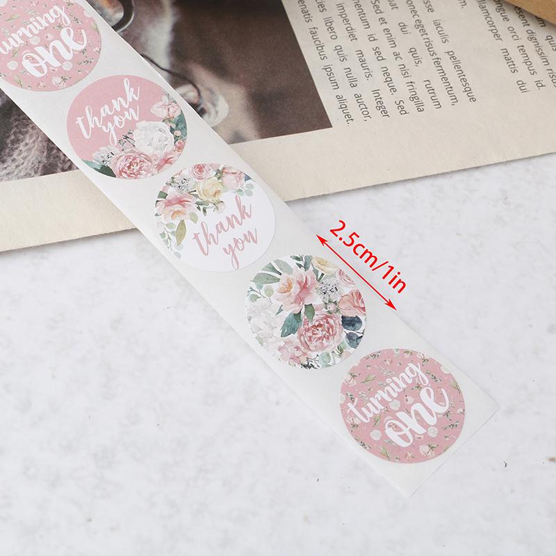 1 role 500 ks samolepky s poděkováním pečetní štítky s květinou na svatební párty
