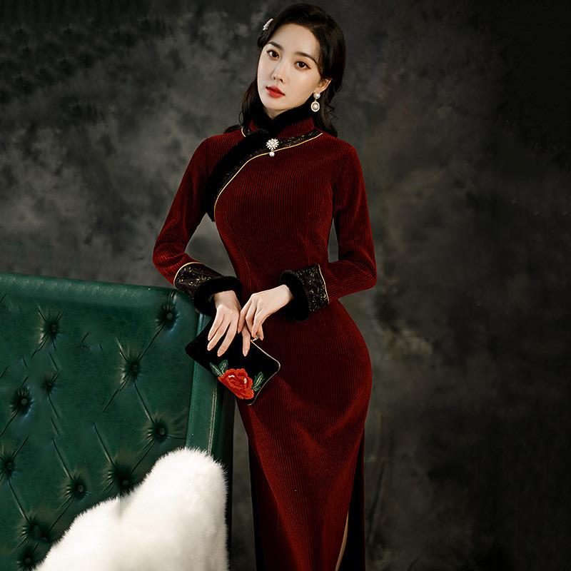 Burgundy mother velvet national style new Chinese long-sleeved improved cheongsam winter thickened women's high-end sense retro autumn and winter