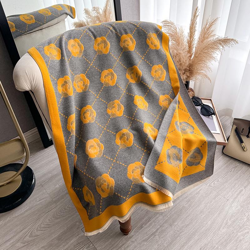 

Женский универсальный шарф, декоративный теплый шарф с камелией, корейский простой шарф двойного назначения, толстая шаль из искусственного кашемира жёлтый