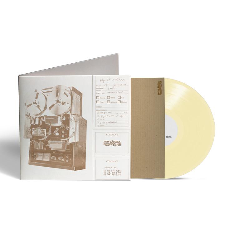 (Ivory / Pink LP Vinyl) wave to earth [play with earth! 0.03]
