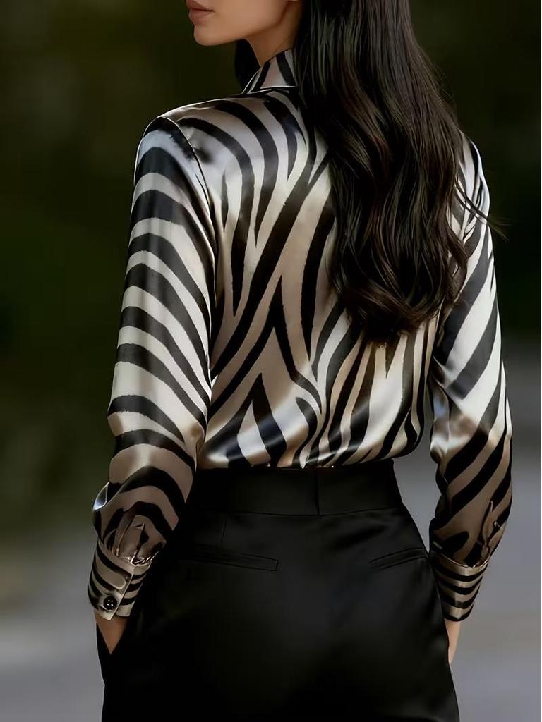 2026 Spring/Autumn Casual Loose Zebra Print Button-Up Shirt for Women