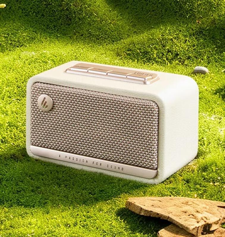 

Edifier M130 Retro Bluetooth Portable Speaker CN plug (adapter included)