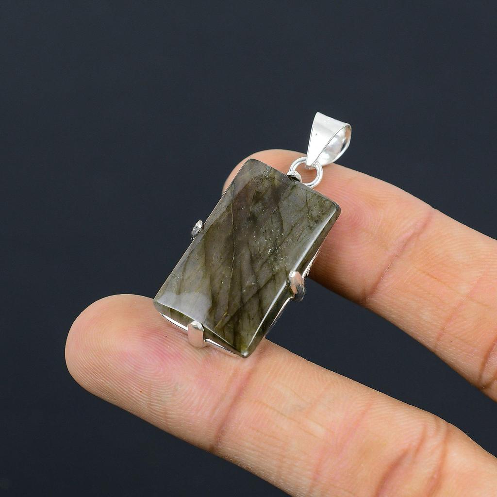 Mothers day Sale Natural Labradorite 925 Sterling Silver Unique Pendant Jewelry