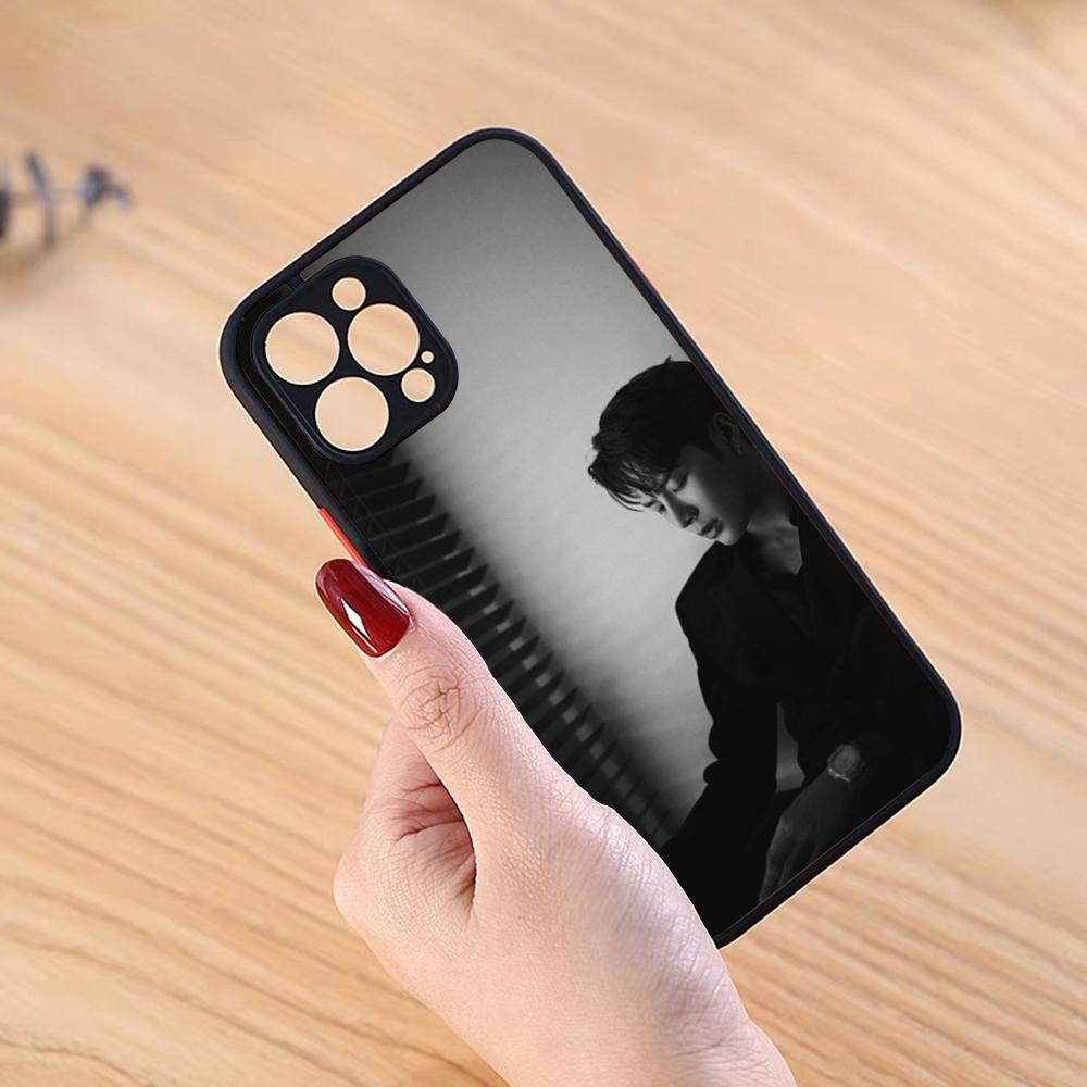 

Jackson Wang Phone Case Black Matte For IPhone 16ProMax 15 13 12 11 14 Pro Max Mini Plus SE2020 XS Max XR Cover iPhone 15 Pro