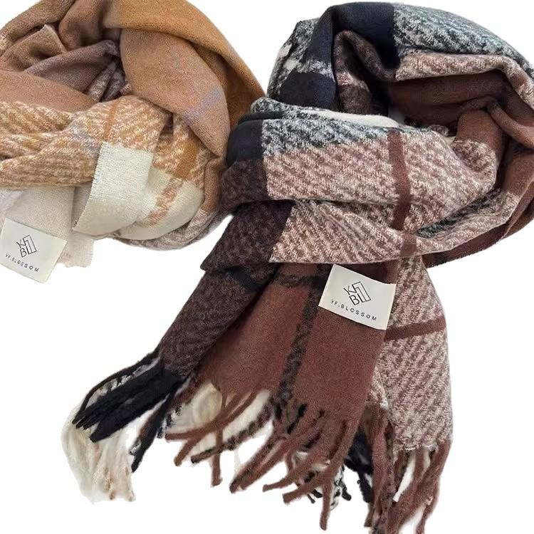 Export original order Gentle purple scarf Women's autumn and winter Korean version Versatile plaid contrasting color imitation cashmere autumn and wi