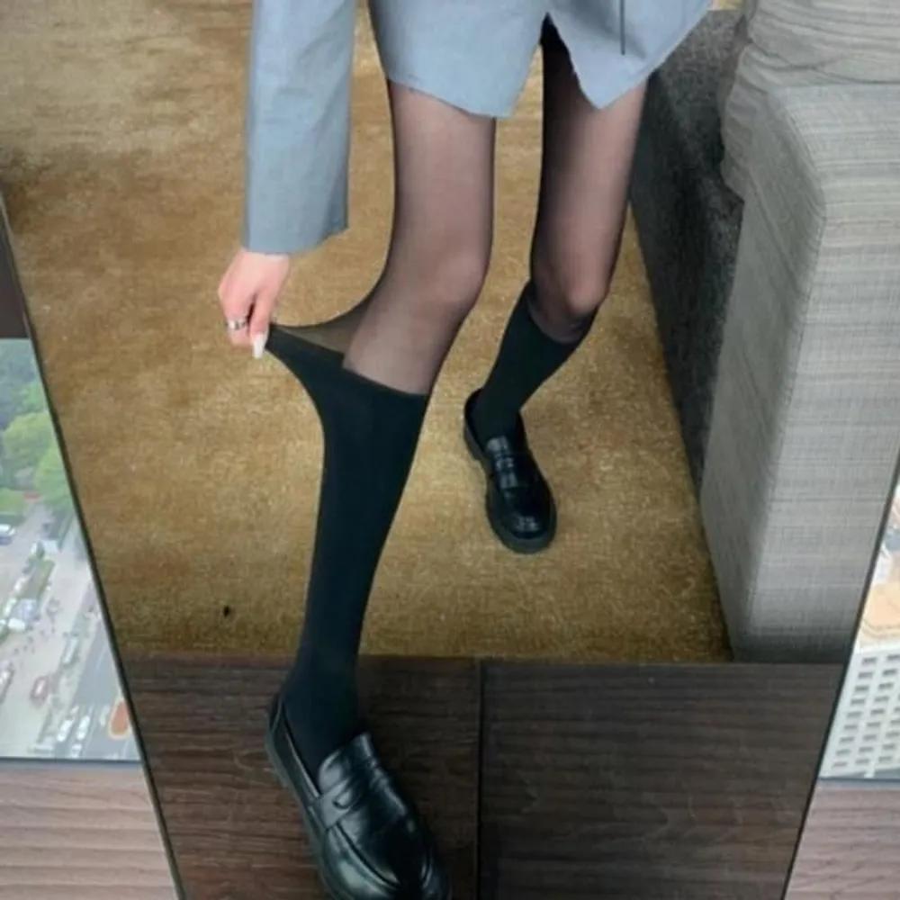 Schoolgirl two-tone over-the-knee stockings panties hosiery