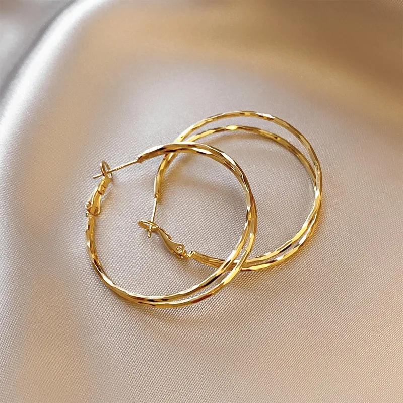 Chunky Earrings C-Type Triple Circle Hoops Earrings for Women Gold Color Alloy Three Circles Hoop Earrings Fashion Zircon Gift
