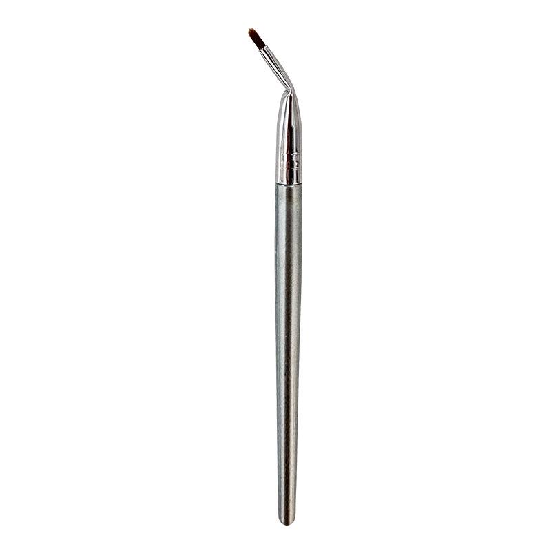 Mingxi Zhi Angled Eyeliner & Under-Eye Detail Brush for Lower Eyelid and Concealer Makeup