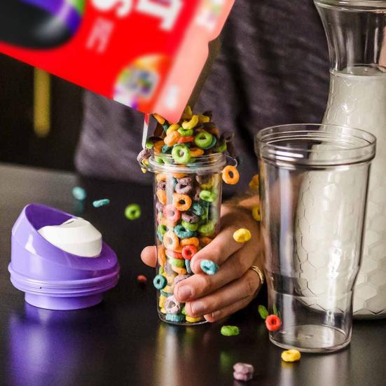 Portable Cereal Cup Plastic Milk And Cereal Travel Cup To-go Cereal Container No Spoon or Bowl Needed for Kids Adults Breakfast On The Go