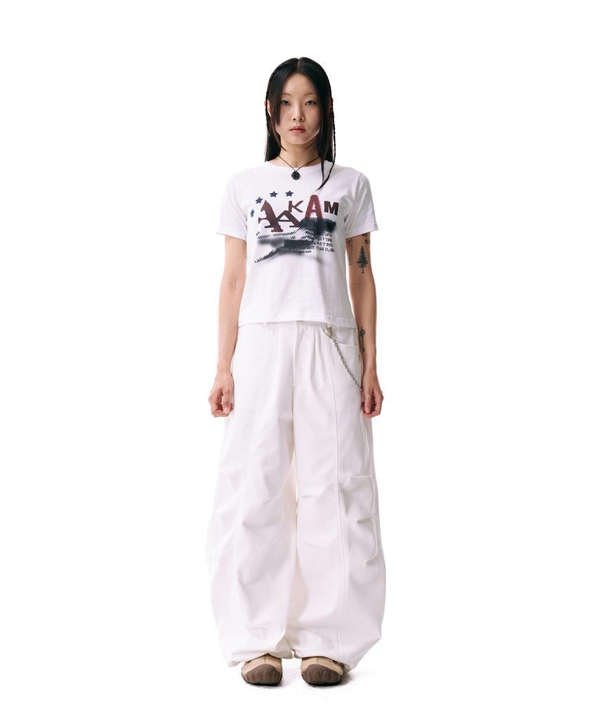 AAKAM Knee Pin-Tuck Printed Denim Pants (White)