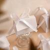 1PC Candy Box Bridal Showers Gift Boxes Giveaways With Pearl Handle Festive Easy to fold Parties Solid Color Elegant Weddings