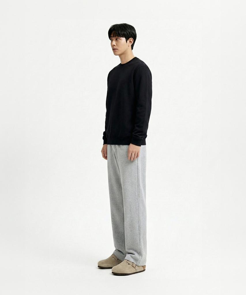 OKSTAR Jollinkkamnyang Embroidered Semi-Wide Sweatpants