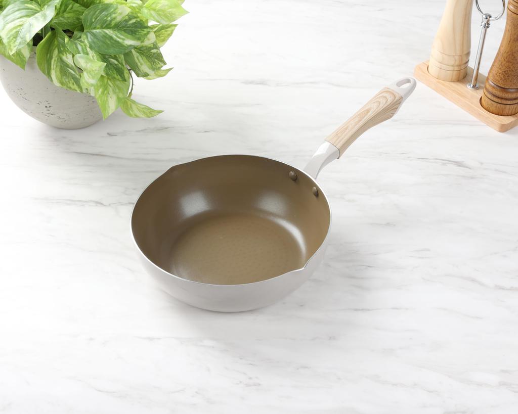 Pearl Metal Extra Deep Frying Pan 22cm IH Compatible Long Life Spin Coat HC-482