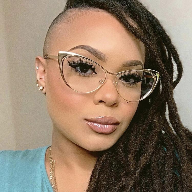 New Anti Blue Light Metal Flat Mirror Women Classic Fashion Triangle Cat Eye Glasses Retro Computer Glasses Frame