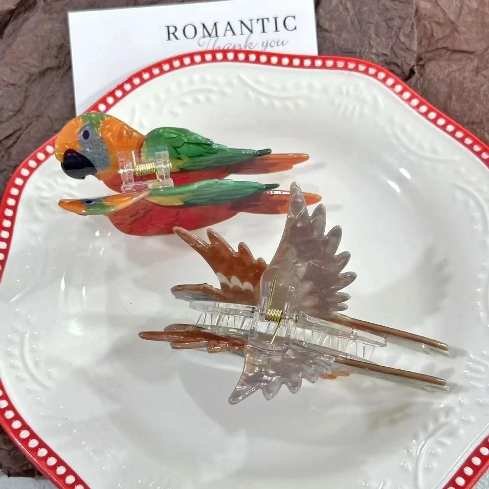 Acrylic Hair Claw Clips Lifelike Birds Design Shark Clip Trendy Grasping Clip  for Women Girls