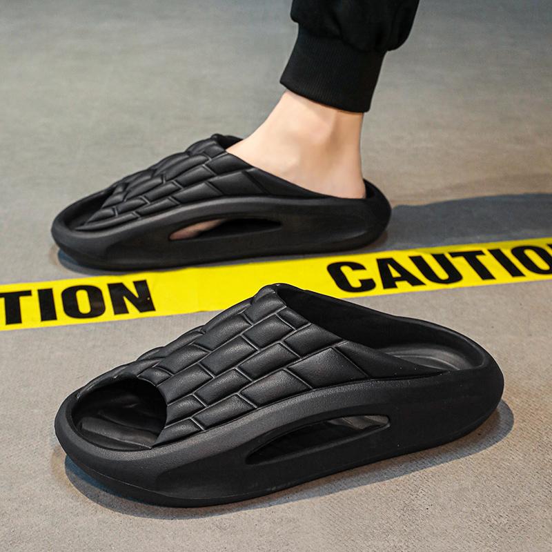 Fashion Couple Slippers Wear-resistant Non-slip Fashion Breathable Trend Versatile Comfortable Waterproof Thick-soled Shoes Summer Main