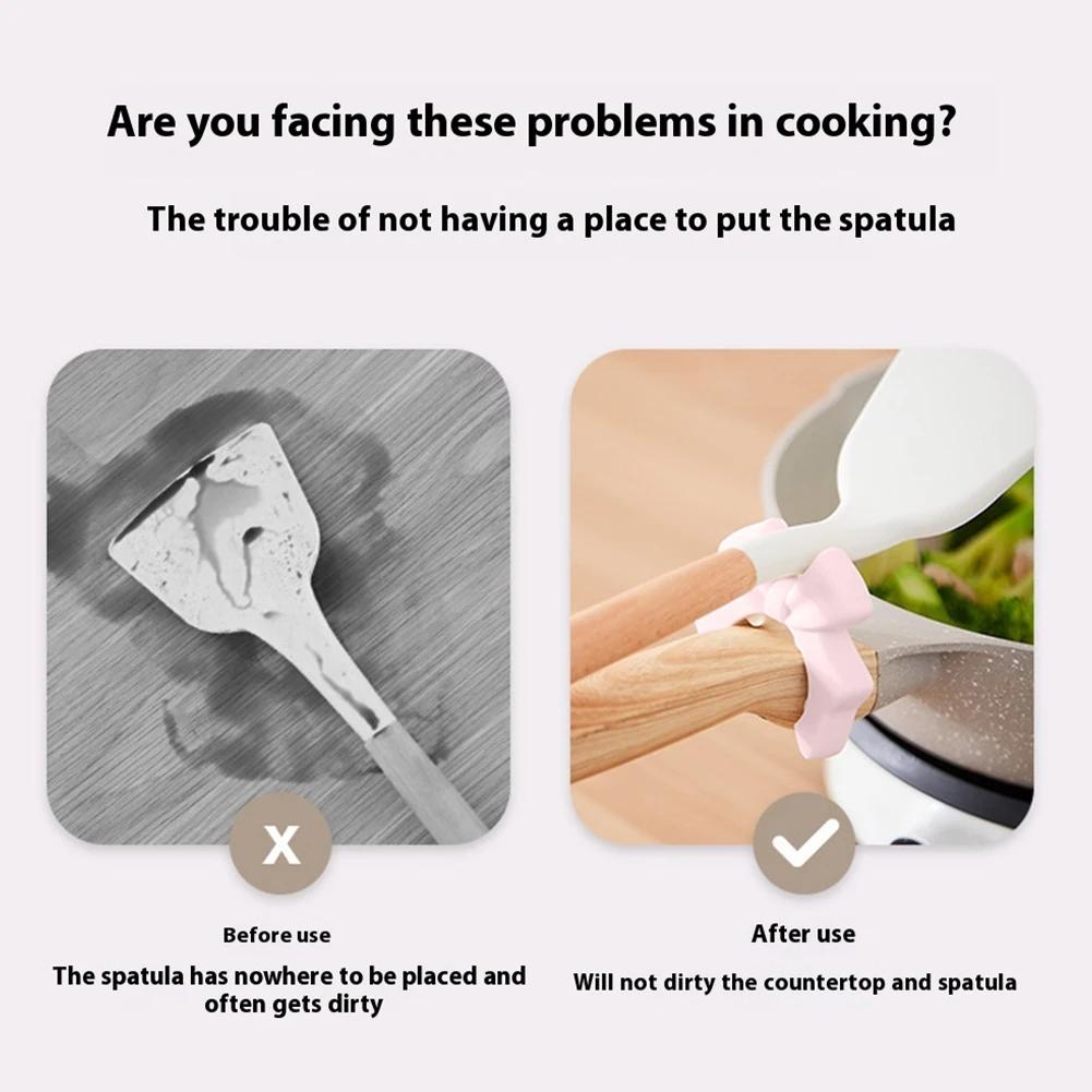 2Pcs Silicone Spoon Holder Bow Heat-Resistant Anti-Scalding Utensil Holder Bow Spill Stopper for Spoon Cooking Utensil Kitchen