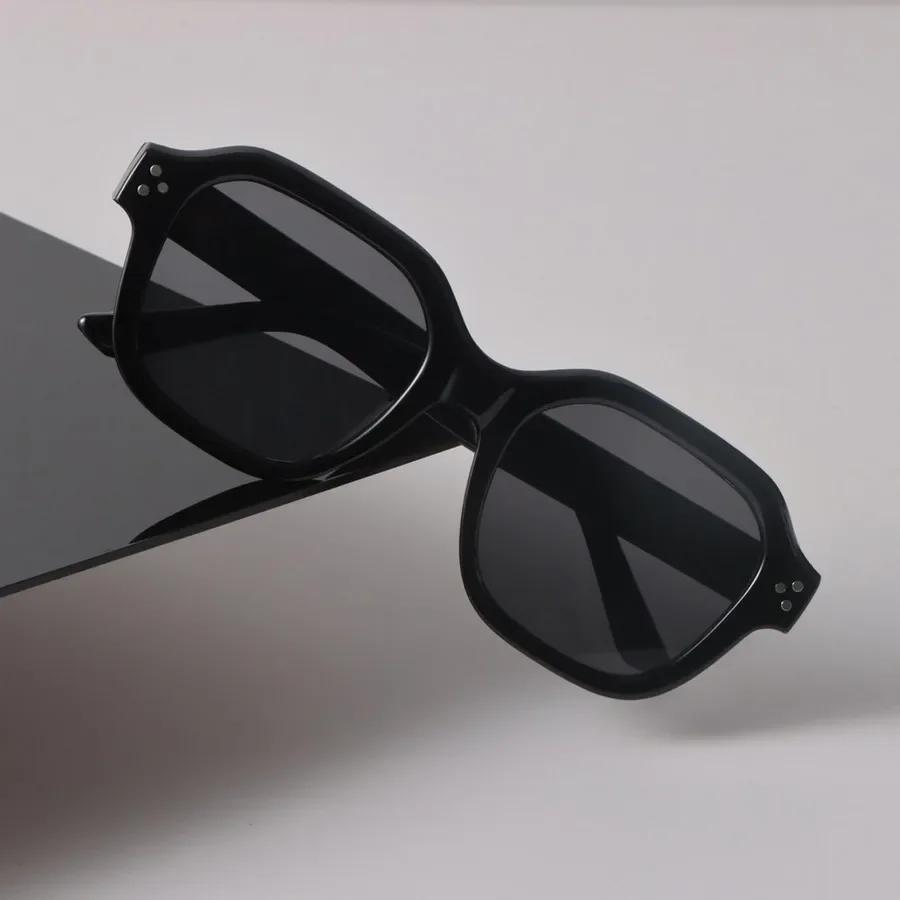 Fashion Sunglasses Women Men Square Mirror Clear Retro Eyewear Sexy Designer Brand Black Sun Glasses For Female Male