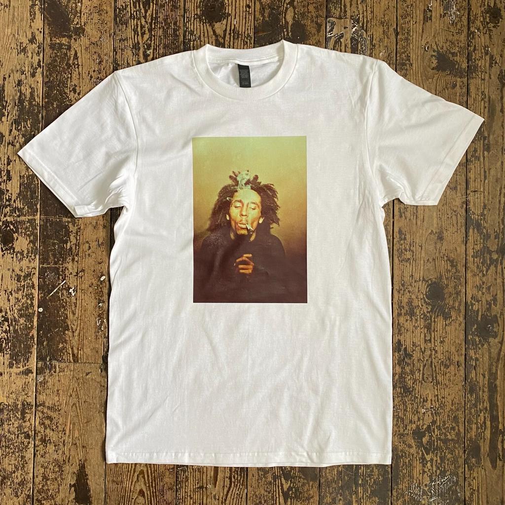Tatsächliches Faktum Bob Marley Rauch Aufdruck T-Shirt Reggae Weißes T-Shirt