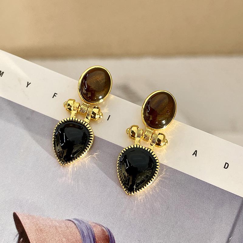 

Сережки JMXD з натурального каменю Тигрове око для жінок, Мінімалістичні витончені золоті пусети, Естетичні ретро сережки, Сережки з кристалами для зцілення чакр