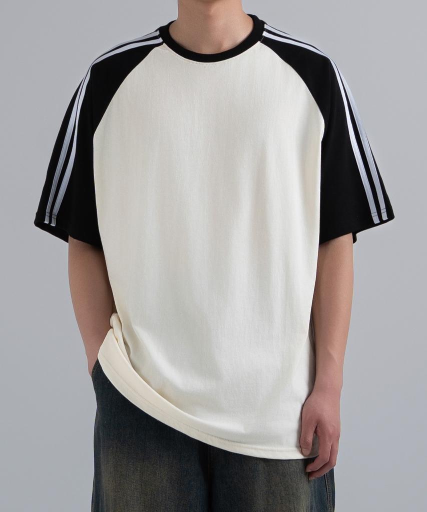 UNDEROFF Oversized Raglan Track Line Short Sleeve T-Shirt Black