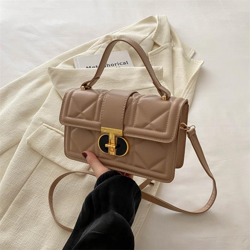 Niche Style Women's Urban Simple and Fashionable Small Square Bag In Summer New Temperament and Atmospheric One-shoulder Handbag