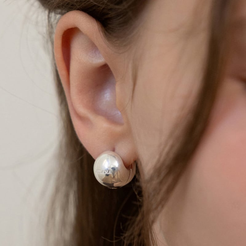 Tatiana Ball One-Touch Earrings EC3251