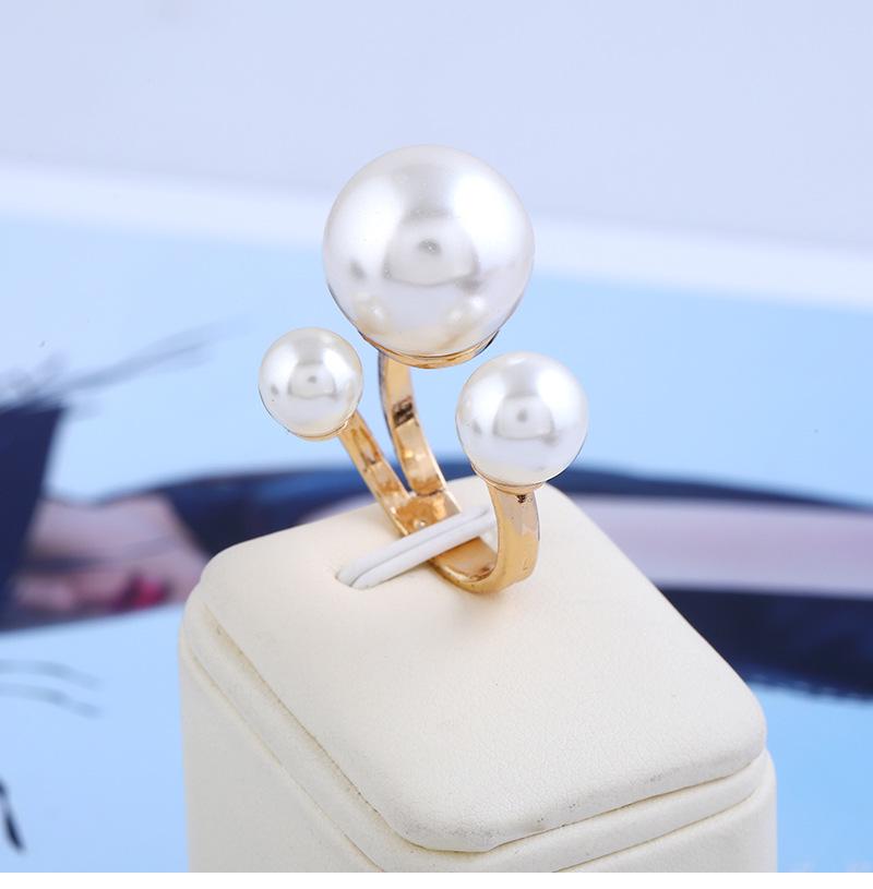 European & American Trendy Pearl Adjustable Finger Ring - Creative & Fashionable Jewelry