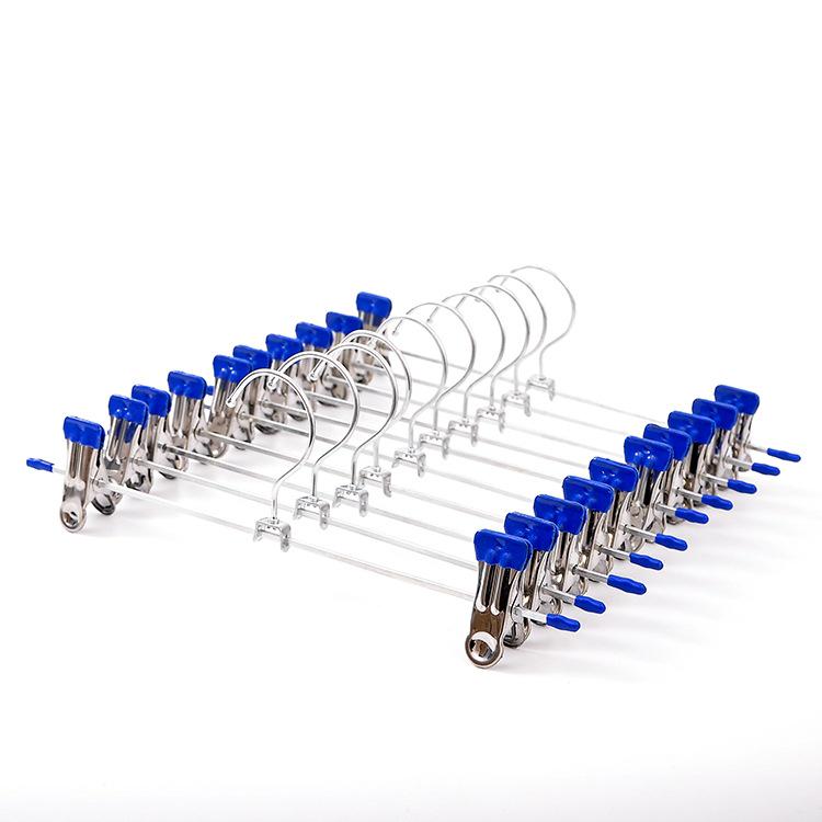 

Не оставляющая следов прочная вешалка для юбок и брюк с зажимами против образования складок для сушки и хранения