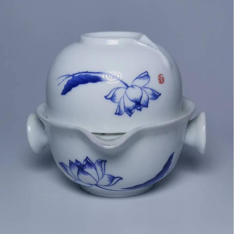 

Високоякісний керамічний чайний набір, дорожній чайний посуд, включає 1 каструлю, 1 чашку, красивий і простий чайник, чайник кунг-фу, елегантний гайван