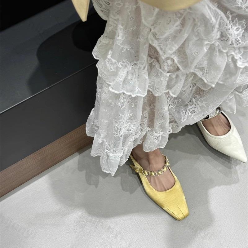 Women's Slippers 2026 New Summer Fashion Sandals Rhinestone Half Drag Thick Heel Mary Jane Shoes Elegant Low Heel Women's Shoes