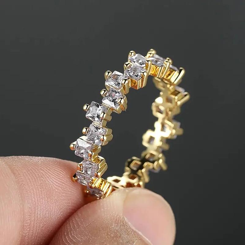 Huitan Irregular Square Cubic Zirconia Promise Rings for Women New White/Blue CZ Fashion Accessories Wedding Bands Jewelry Party