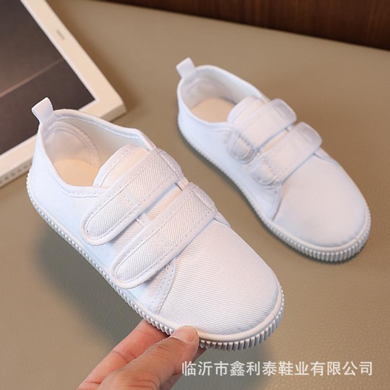 Children's performance boys and girls little white shoes canvas shoes new indoor non-slip kindergarten students dance shoes