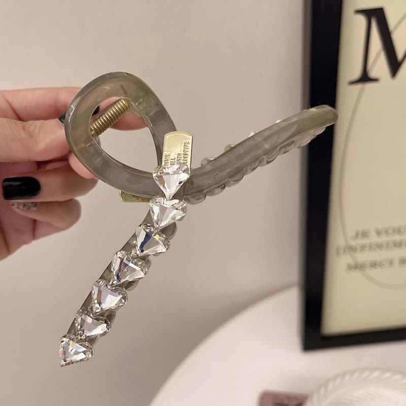 Luxury Shiny Rhinestone Heart Hair Claw For Women Elegant Large Shark Clip Hair Crab Hair Clip Headdress Hair Accessories