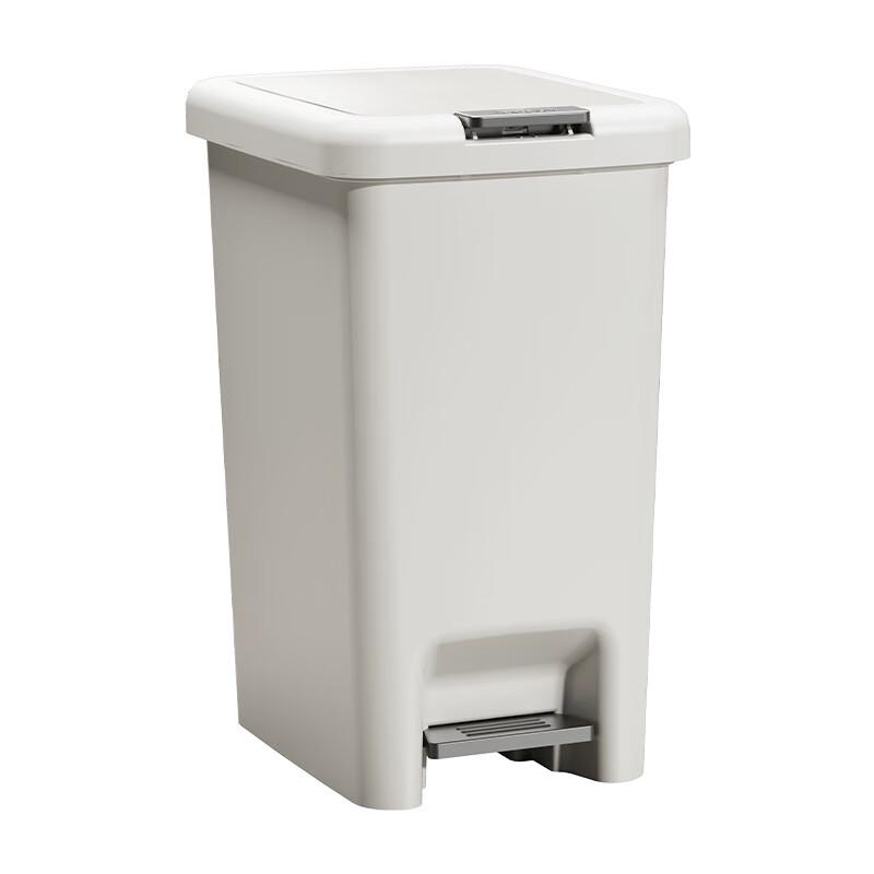 30L Foot Pedal Trash Can with Lid
