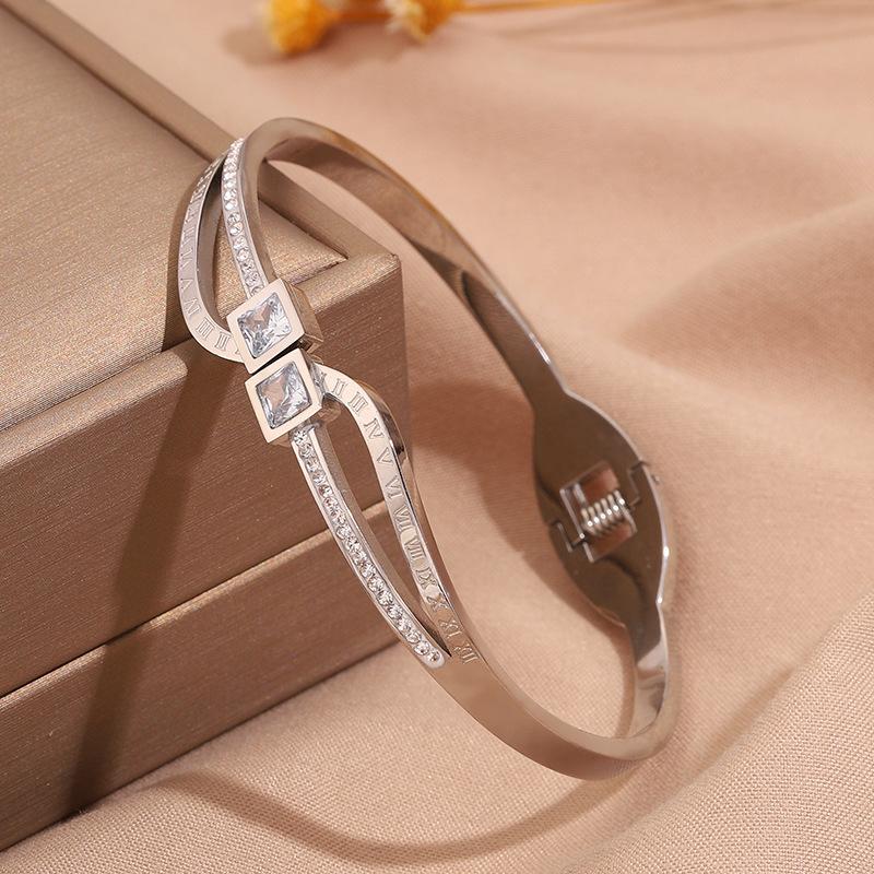 Women s Square Open Bracelet Design Roman Numeral Twist Bracelet One Size(16-22CM)