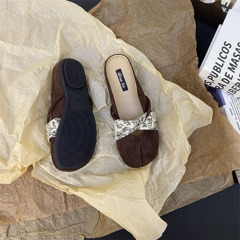 Split-Toed Muller Shoes Women'S Inner Height Increase Spring And Summer Retro Niche Casual Pig'S Trotters Shoes One Pedal Bag Head Half Slippers