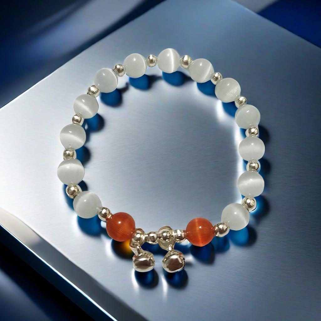 Cat's Eye Moonstone Butterfly Bracelet for Women – Trendy, Versatile Beaded Design, Perfect Student Gift