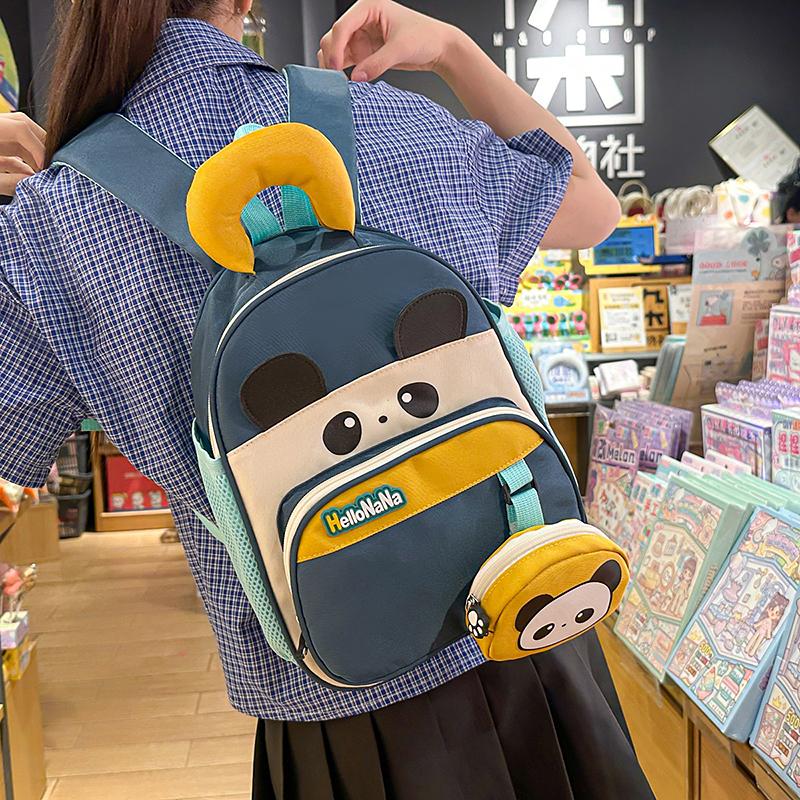 Dziecięcy tornister przedszkolny kreskówkowy mały plecak dla chłopców dziewczynek plecak ze zwierzętami z portmonetką