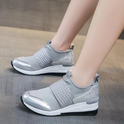 Damenschuhe – Sportschuhe