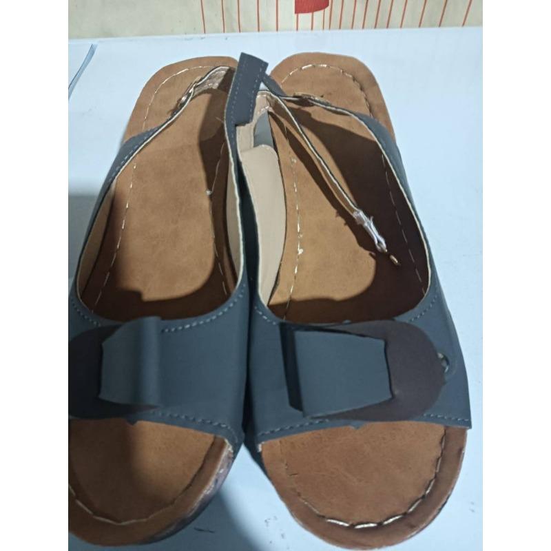 

Women s shoes summer new comfortable soft-soled fish mouth sandals retro wedge heel women s shoes women s straight 43