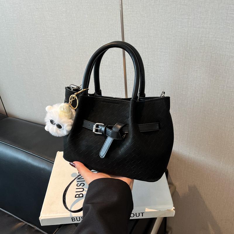 Handbag Bag Women's Spring New Vegetable Basket Bucket Bag Slack Pleated Fashion Shoulder Messenger Bag