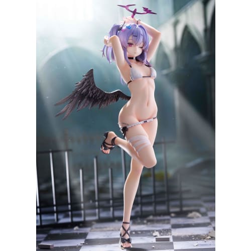 Golden Head Plus NIYA Swimsuit Ver. Height: Approximately 265mm (including base) 1/7 scale painted PVC and ABS figure