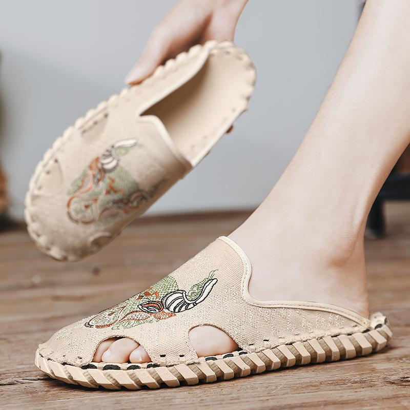 Fashion Men Canvas Embroidered Close Toe Slippers Handmade Mens Embroidery Summer Flat Shoes Comfortable Denim Shoes for Man