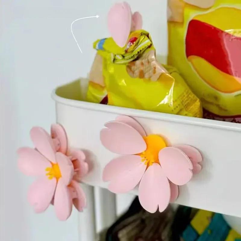 Cherry Blossom Magnetic Sealing Clip, Refrigerator Magnet, Kitchen Gadget, Multi-Function Snack Sealer, Food Storage