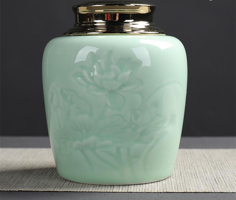 Chinese Style Large Capacity Ceramic Tea Storage Cans Sealed Pot For Kitchen Spices Organizer Celadon Porcelain Tea Coffee Jars