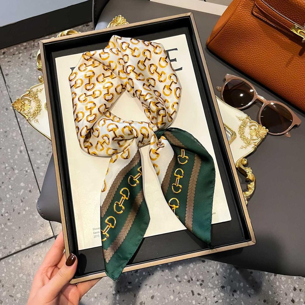 New small silk scarf women's versatile high-end decorative square scarf professional small scarf new Korean version streamer bag binding gift